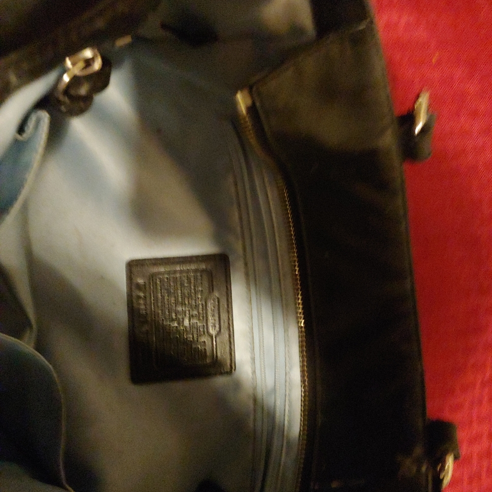 Coach purse - Picture 2 of 3